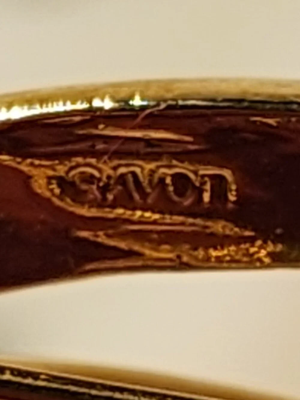 Avon tone or